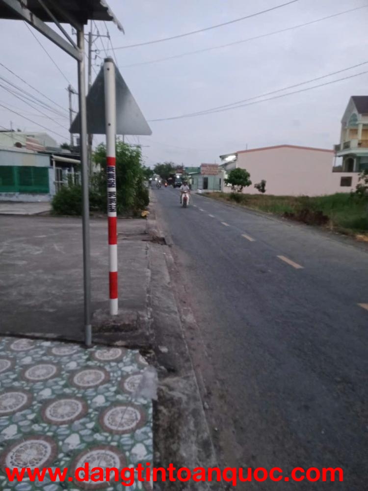NHÀ ĐẸP – MẶT TIỀN  – CHÍNH CHỦ CẦN BÁN Đường Tỉnh Lộ 827b Xã Thanh Phú Long, Châu Thành, Long An
