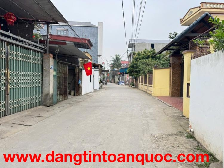 Bán 100m2 đất Bạch Đa, Kim Hoa, Mê Linh - MT 5m - Xe hơi đỗ cửa