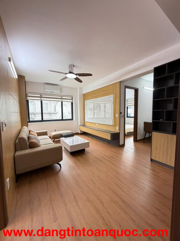 Bán CC Quán Thánh, Ba Đình, 3 ngủ, 3 mặt thoáng, full nội thất, chỉ việc vào ở, 75m, 9 tỷ