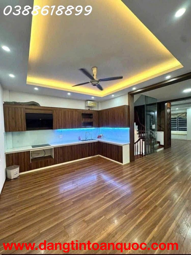 BÁN NHÀ PHÂN LÔ HOÀNG CẦU, ĐỐNG ĐA - LÔ GÓC 68M2 x 6 TẦNG - VỈA HÈ Ô TÔ TRÁNH - KINH DOANH