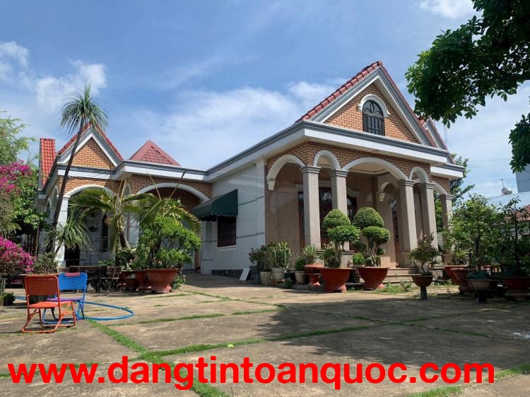 BIỆT THỰ ĐẸP LONG THÀNH – CHỦ ĐI MỸ CẦN BÁN GẤP