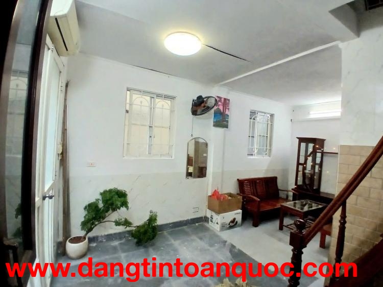 Bán nhà + Quán cafe Hẻm Nguyễn Trường Tộ, Tân An, LaGi giá ngộp