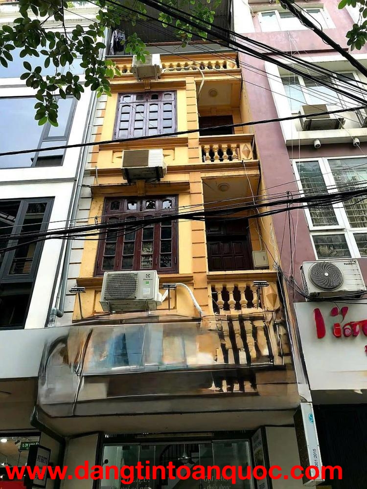 Cho thuê nhà ngõ oto Pháo Đài Láng 34m2 x 4 tầng, 3PN,  4 WC, 17 Triệu