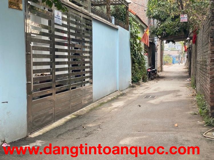 Bán đất tặng nhà C4 phố Hồng Tiến- view Cầu Trần Hưng Đạo- oto mặt tiền rộng-65m nhỉnh16 tỷ(TL)