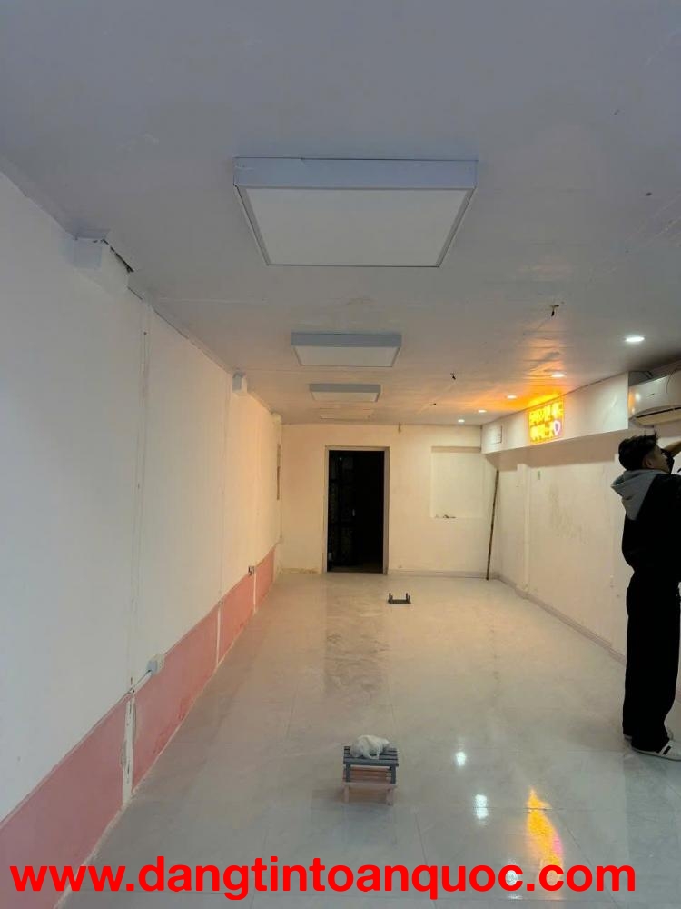 Cho thuê nhà Lê Thanh Nghị  làm căn hộ dv 70m2* 5 tầng, 7 ngủ, 3 vệ sinh - Giá 17 triệu