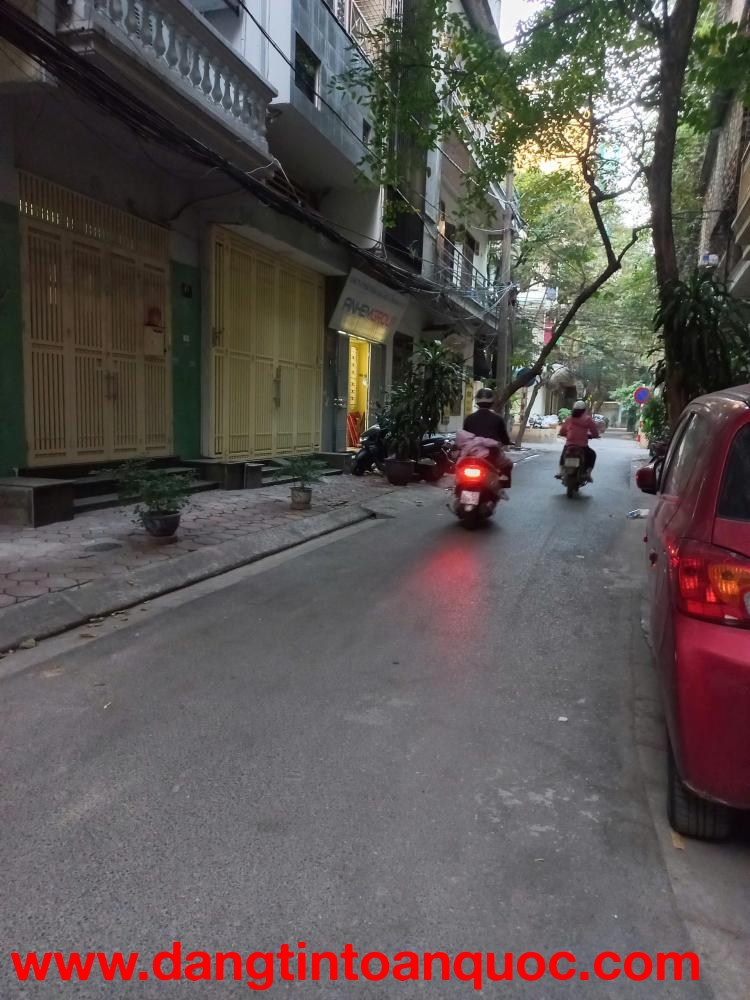 Bán Nhà phân lô Đô Thị Mới Trung Yên có thang máy giá 22,5 tỷ