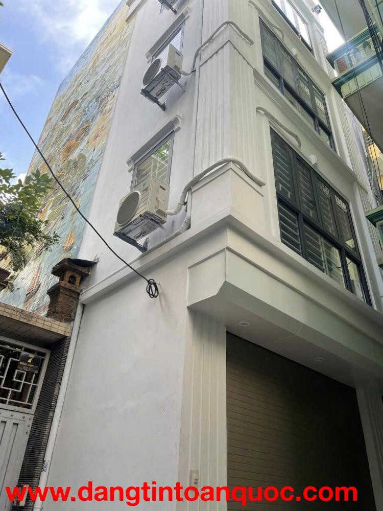 Cho thuê nhà ở ngõ 5 Đông Thiên, ô tô đỗ cửa 5 tầng x 39m2 x 3 ngủ 13 triệu