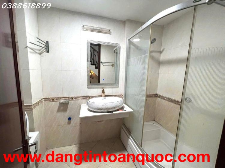 BÁN NHÀ PHÂN LÔ CHÙA LÁNG, ĐỐNG ĐA - 52M2 x 5 TẦNG - MT 4.7M - Ô TÔ TRÁNH - SÁT HỒ - KINH DOANH