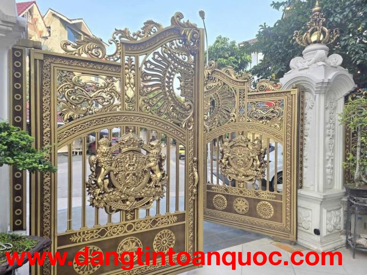 SIÊU PHẨM CAO CẤP BIỆT THỰ 250M2 KĐT VIỆT HƯNG - LONG BIÊN