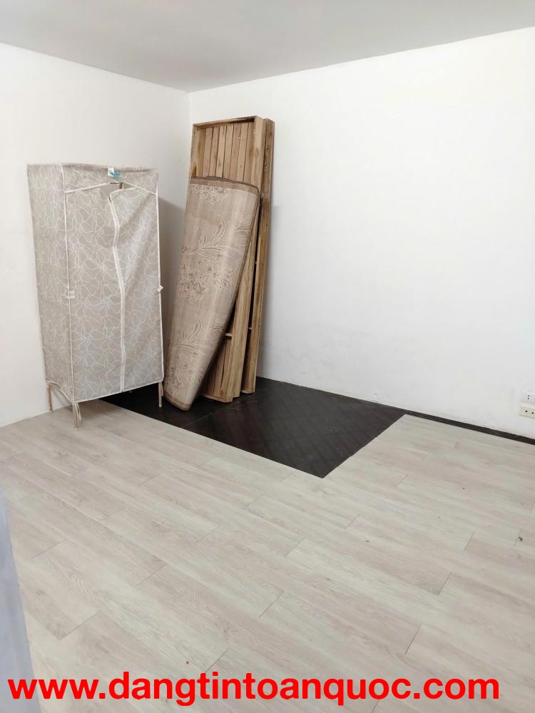 Cc cần cho thuê nhà nguyên căn ngõ 274 Đinh Công 30m2x2 tầng,3 ngủ,2 wc, 8.5 triệu