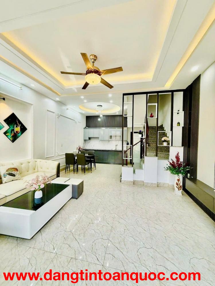 Bán nhà Hào Khê - Quán Nam - 40m 3 tầng - sát mặt đường - Giá 3.45 tỉ