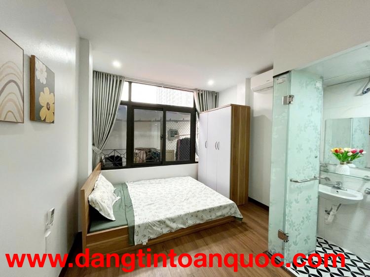 Bán gấp giá rẻ TT Tân Mai 45m, 1.5 tầng, mặt tiền khoảng 2.4m 2.18 tỷ Hoàng Mai.