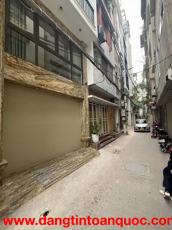 NHÀ MỚI 8 TẦNG- GA RA Ô TÔ -NGÕ THÔNG KINH DOANH Nguyễn Văn Cừ 45m2 X 17.5 Tỷ Long Biên Hà Nội.