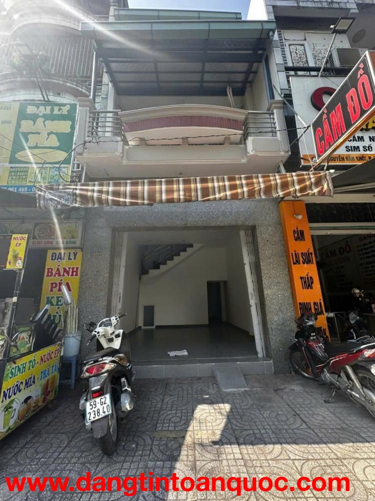 CHO THUÊ NHÀ NGUYÊN CĂN MẶT TIỀN ĐƯỜNG 393 NGUYỄN VĂN KHỐI , PHƯỜNG 8, QUẬN GÒ VẤP, TPHCM 18tr/ thán