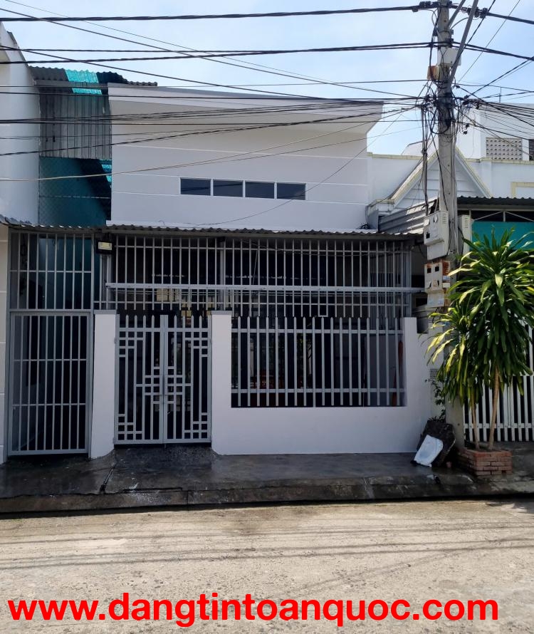 2 CĂN NHÀ LIỀN KỀ BỀ NGANG RỘNG 10M SIÊU HIẾM TẠI KHU DÂN CƯ NÀY