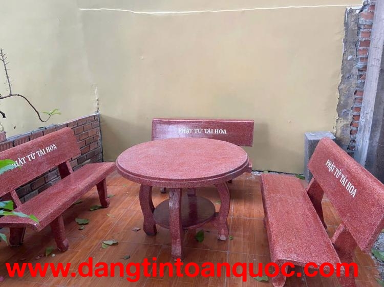 Bộ bàn tròn 3 ghế đỏ 