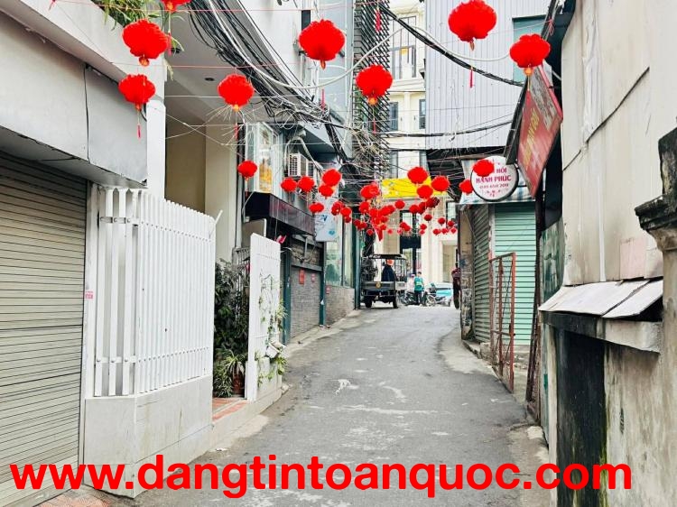 Lạc Long Quân – CCMN 7T thang máy 85m² MT 5.1m – Giá chào 23.2 Tỷ Cầu Giấy