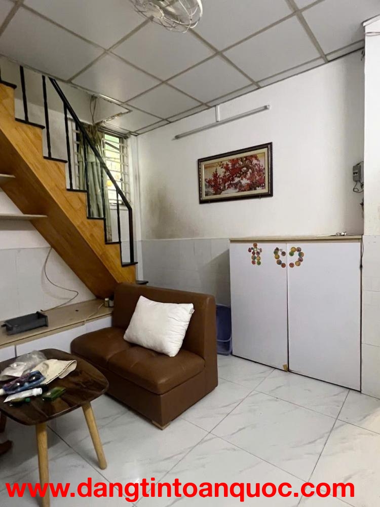 Nhà 2 tầng hẻm 290 Dương Bá Trạc P1Q8. Giá: 2.3 tỷ