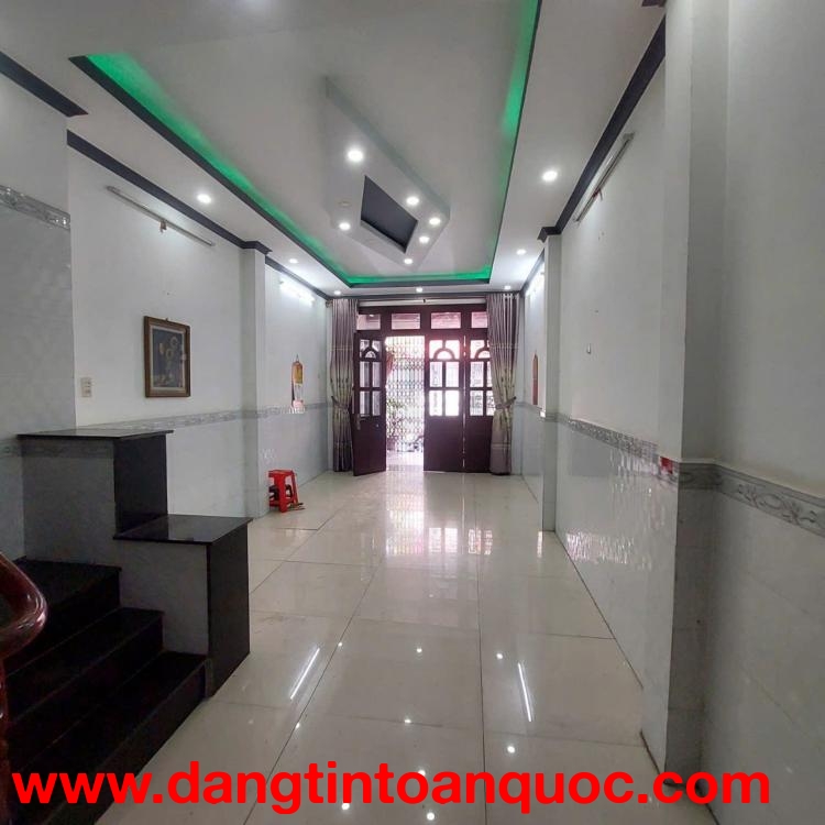 nhà đẹp quận 12  - Vị Trí: Gần Đông Hưng Thuận (nhĩnh 6tỷ)