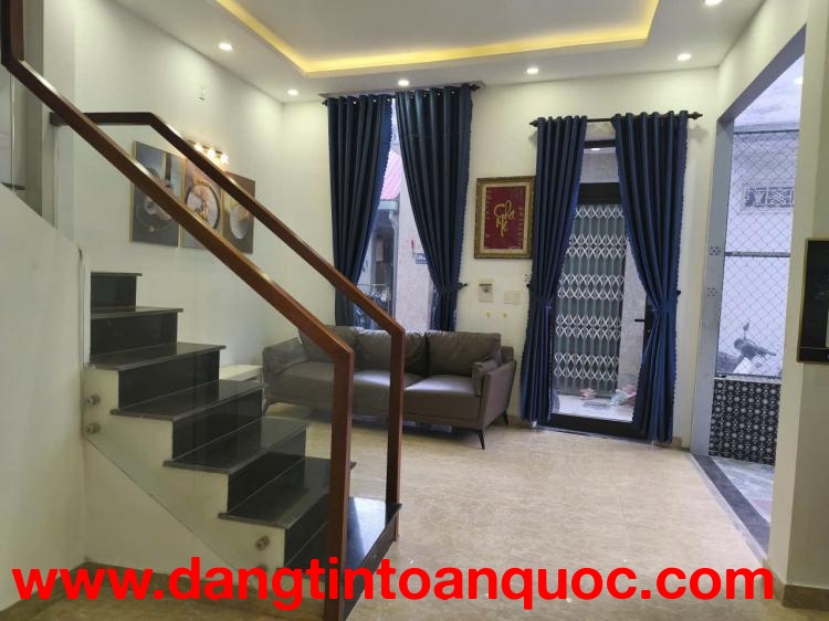 ► Góc Kiệt Hoàng Diệu, 50m2 3 tầng, 3P ngủ khép kín, sân thượng trước-sau, ở ngay 3.95 tỷ