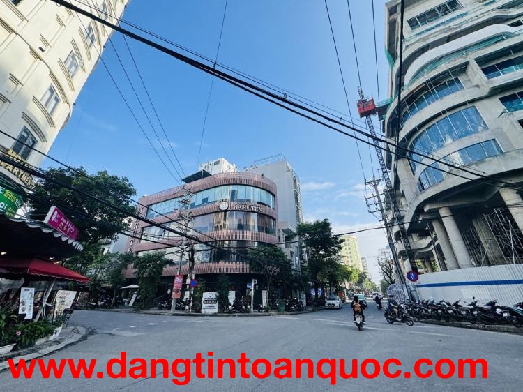 Bán nhà mặt tiền Lê Quang Đạo 345m2 khu phố Tây An Thượng gần biển Mỹ Khê, giá 135 tỷ