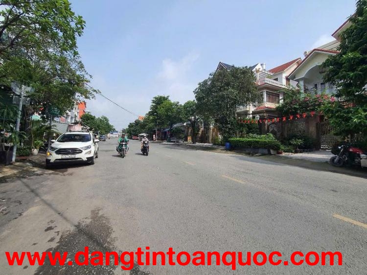 BÁN NHÀ MẶT TIỀN TÔ KÝ – VỊ TRÍ ĐẮC ĐỊA NHẤT KHÚC SUNG – DÒNG TIỀN 100TR/THÁNG.