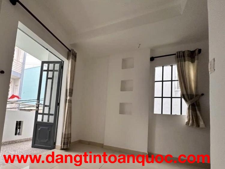 Nhà 2 Mặt Tiền Huỳnh Tấn Phát Quận 7 – 5.5x12m – 3PN – Liền Kề Phú Mỹ Hưng – 5.8 Tỷ