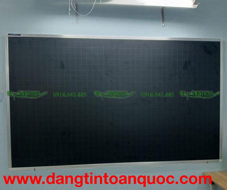 Bảng Viết Phấn Poly Taiwan - Đen
