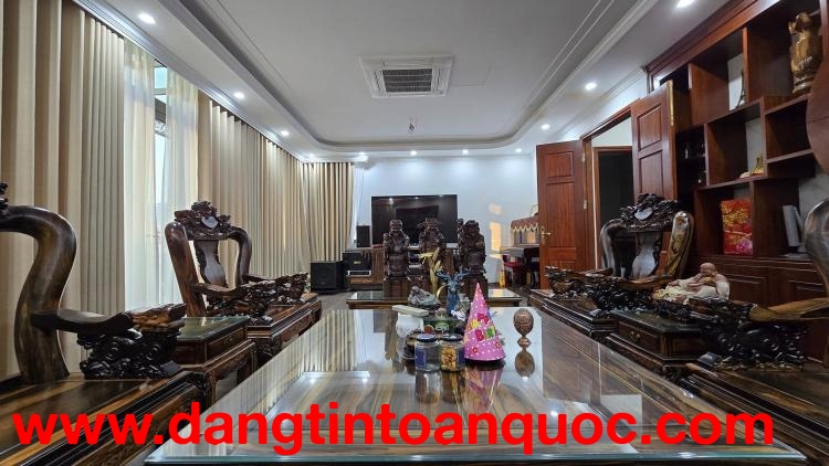 BÁN NHÀ PHỐ NGỌC HÀ 62M 5 TẦNG MẶT TIỀN 5M 20 TỶ