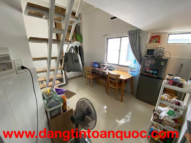 CẦN PASS PHÒNG GIÁ TỐT – THỦ ĐỨC - TPHCM - 20M2 - HƠN 4TR