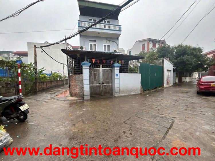 Bán Đất tặng nhà cấp 4 phố Vo Trung - Mảnh đất ở vị trí rất đẹp, ngõ rộng, ô tô ngủ trong nhà