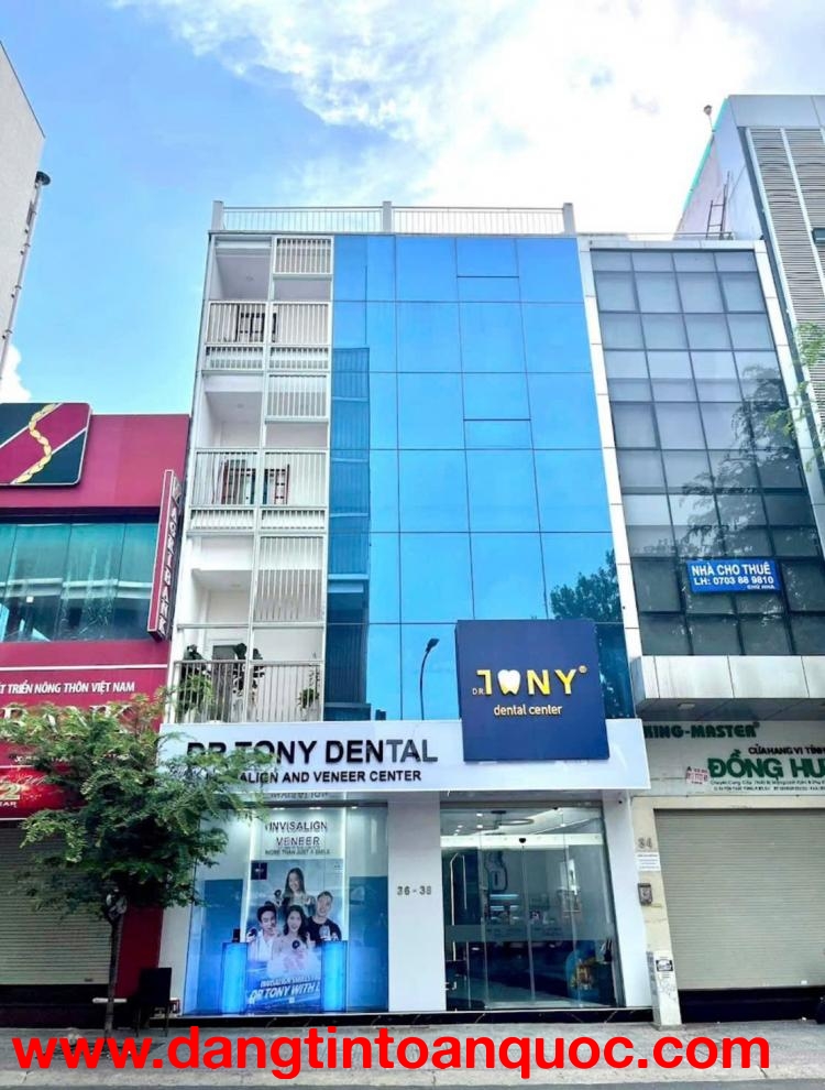 Tòa nhà mặt tiền Tôn Thất Tùng Bến Thành Q1 – 159m² đất, HĐ thuê 200 triệu/tháng.