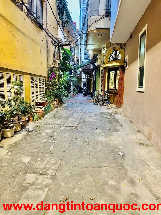 Bán Nhà Thọ Lão 40/43m2.  4 tầng. mặt tiền 4m. giá 12 Tỷ Hai Bà Trưng Hà Nội