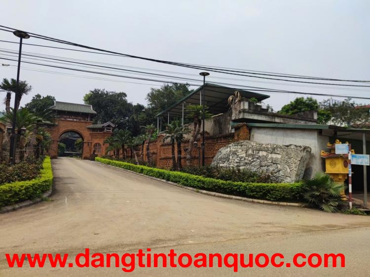 BÁN ĐÂT ĐỒNG BÈN – QUỐC OAI 451 m2,MT 13,5 M MẶT ĐƯỜNG NHỰA, 9 TỶ