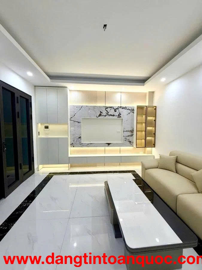 ???? BÁN NHÀ GIẢI PHÓNG – NHÀ MỚI – 5 TẦNG - THANG MÁY - 45m² - 12.x Tỷ