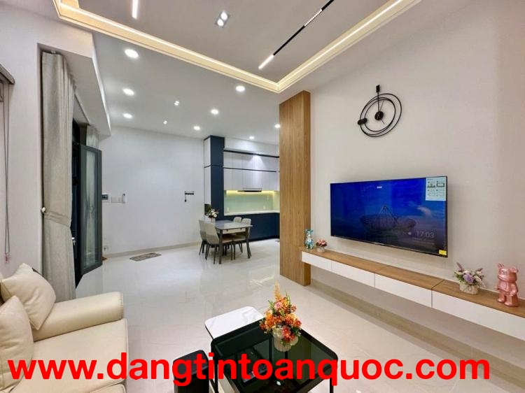 Thống Nhất - ngay bệnh viện Hồng Đức - 4 tầng xây mới theo phong cách hiện đại, đang cho thuê 18tr/1