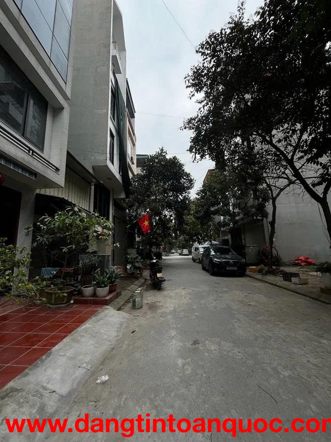 BÁN NHÀ ĐẤT DỊCH VỤ ĐÌA LÃO – KIẾN HƯNG – HÀ ĐÔNG - 50m2 - 7 Tầng - 17.x Tỷ