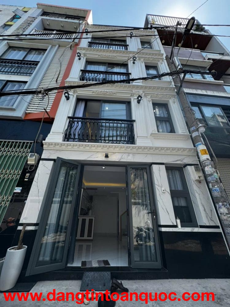 NHÀ  ĐẸP- GIÁ TỐT CHÍNH CHỦ BÁN NHANH NHÀ mới 100% vị trí đắc địa tại quận Bình Thạnh, TPHCM