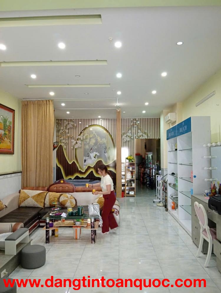 GIÁ TỐT TRUNG TÂM TRẢNG BOM – NHÀ 1 TRỆT 2 LẦU CHỈ 4,7 TỶ