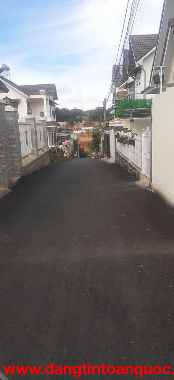 Cần Bán biệt thự đường Trần Đại Nghĩa P8 Đà Lạt