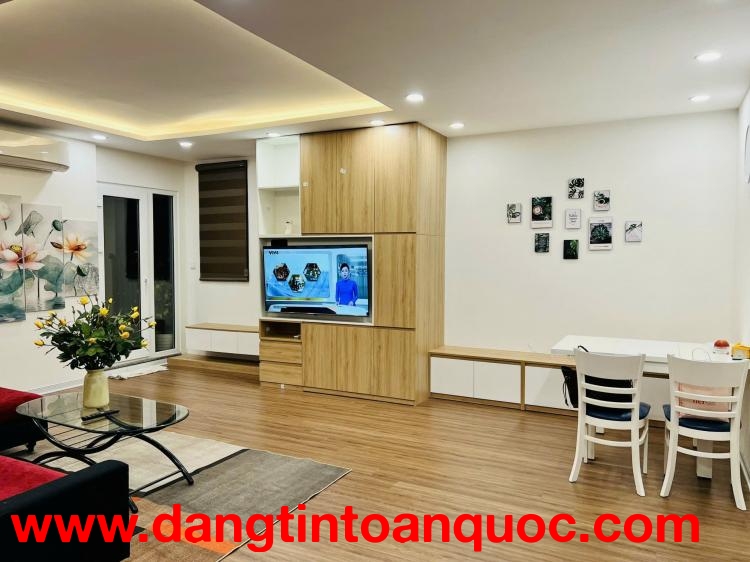 Chính chủ cho thuê căn hộ VIEW CHÍNH DIỆN SÔNG ĐUỐNG VÀ CẦU ĐÔNG TRÙ Giá xinh 11 triệu