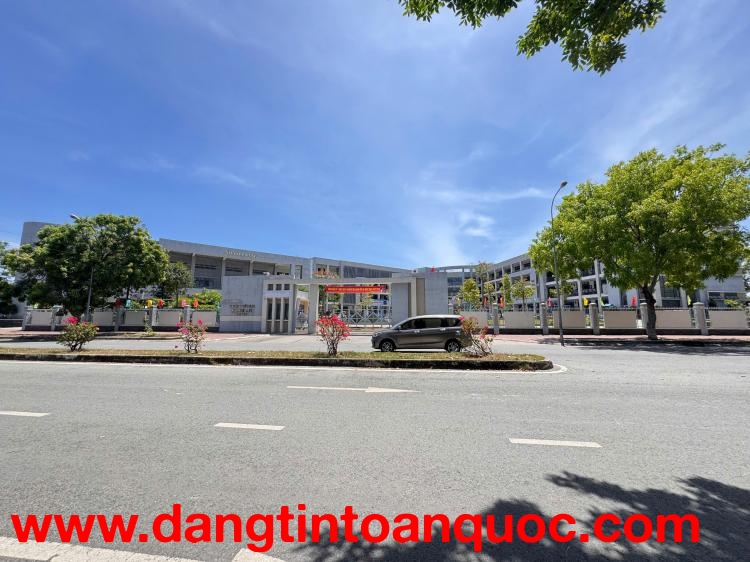 ĐẤT LÔ GÓC 2 MẶT TIỀN KDC CHÂU THỚI – BÌNH AN, DĨ AN  150M²  NGANG 7.5M  6.4 TỶ