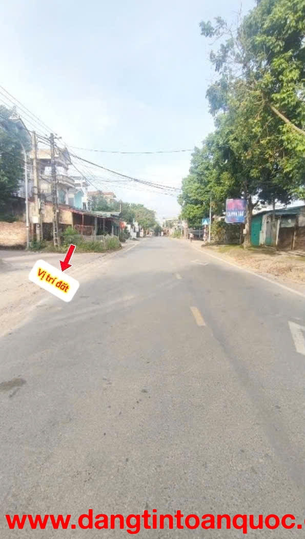 Chính chủ cắt lỗ 500tr lô đất cạnh QL21 Hòa Lạc giá rẻ nhất khu vực.