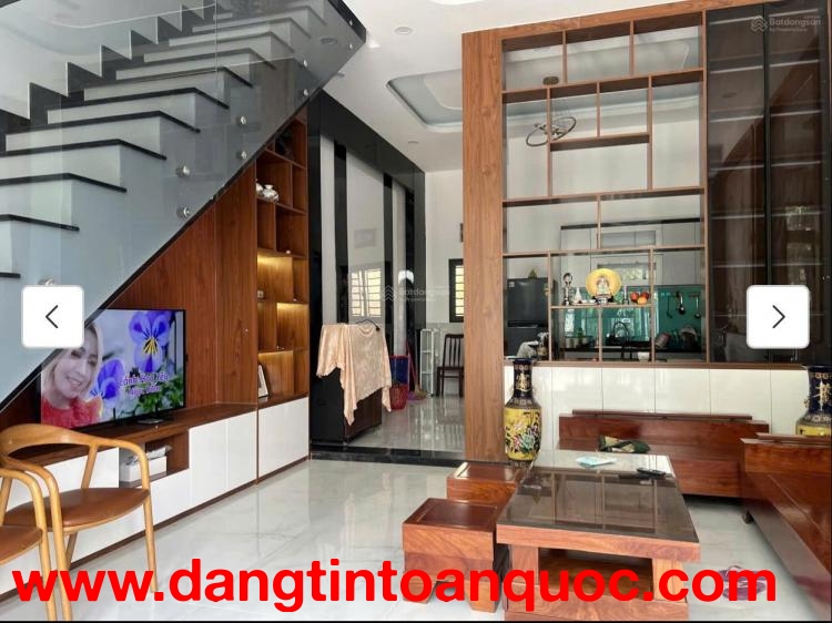 NHÀ TRUNG TÂM BIÊN HÒA – GẦN TÒA ÁN – RẤT HỢP MỞ VĂN PHÒNG LUẬT SƯ