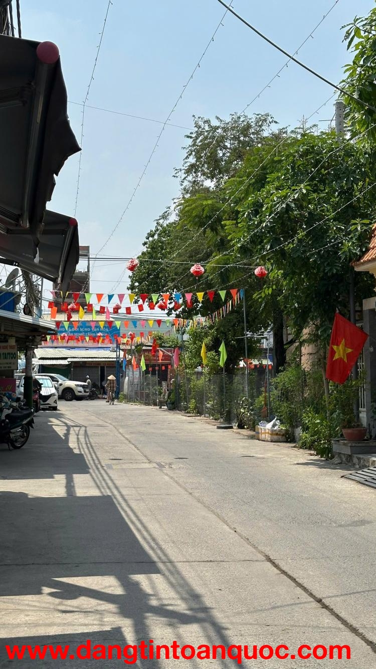 Trung tâm Quận 7, nhà 4 Tầng, hẻm nhựa 8m cách Huỳnh Tấn Phát 100m, liền kề Phú Mỹ Hưng