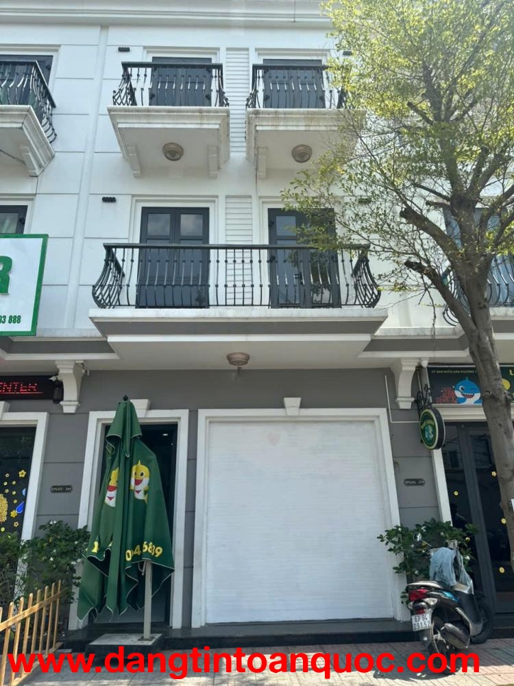 NHÀ ĐẸP - GIÁ TỐT -  Chính chủ Bán Căn Vincom Số 1 Hùng Vương, Tp Mỹ Tho, Tiền Giang