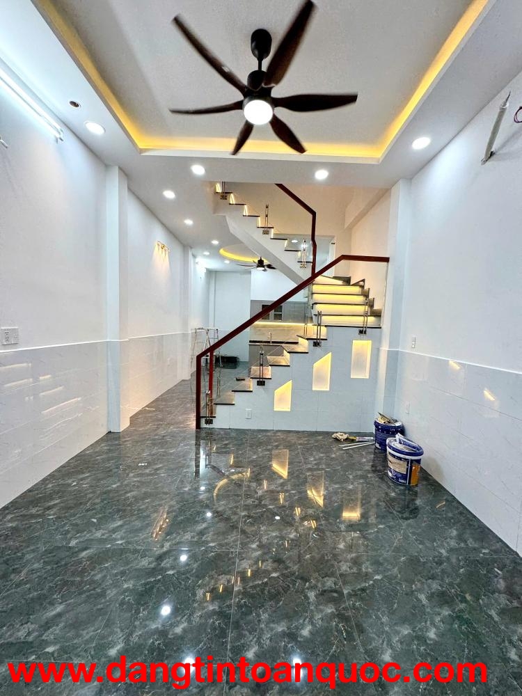 Nhà mới 2lầu/ST hẻm 154 Âu Dương Lân P3Q8 (P.Chánh Hưng)