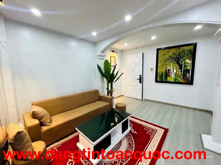 bán nhà tập thể nghĩa tân 60m 2 ngủ giá 4,55 tỷ ô tô đỗ cửa