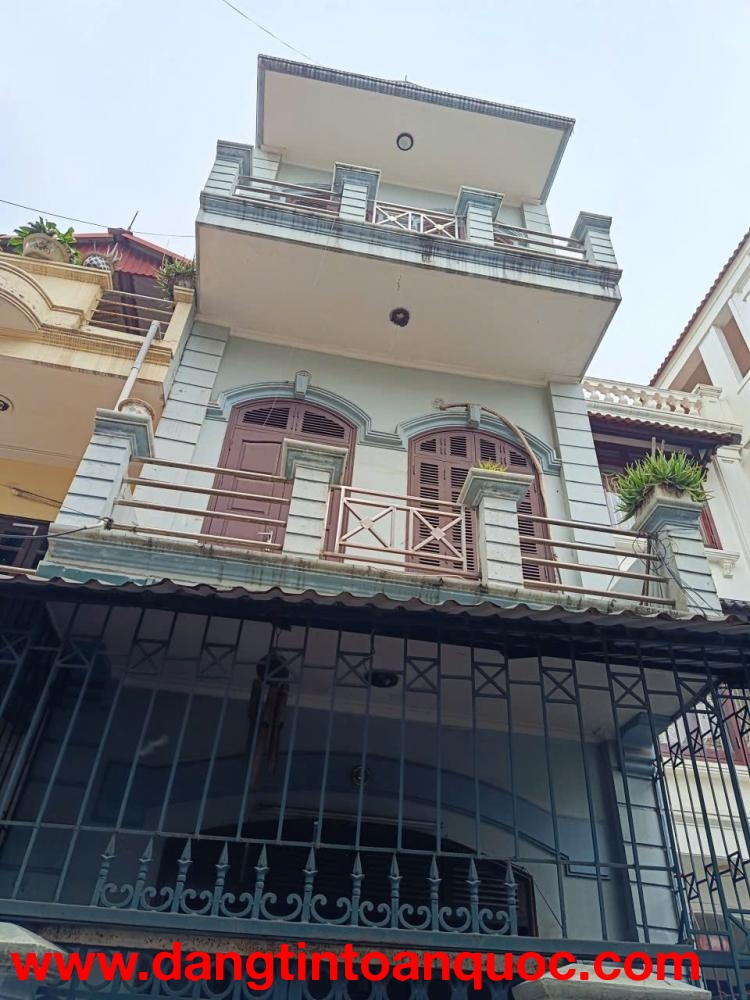 HOT HOT Bán Nhà 4 tầng mặt ngõ phố Trương Định, quận Hai Bà Trưng,  tp Hà Nội