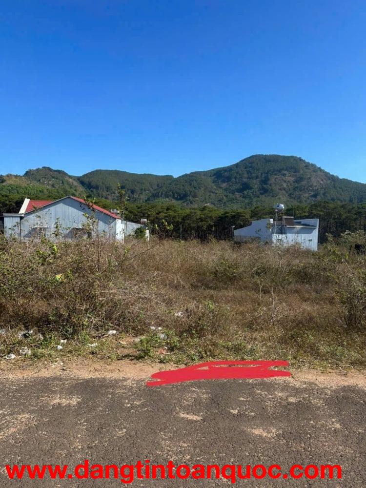 ĐẤT ĐẸP – GIÁ TỐT - Bán Đất Chính Chủ Tại Tổ 3 Đường Chính Vành Đai Xã Mang Yang, Gia Lai